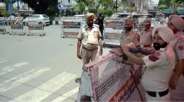 Punjab Police busts LeT terror module, arrests two J&aK residents